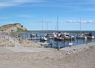 Liten, charmig hamn vid Ejerslev Klint Liten, charmig hamn vid Ejerslev Klint