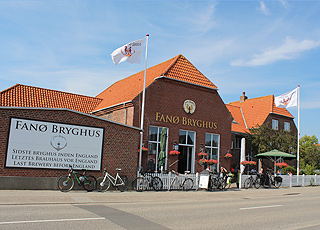 Fanø Bryghus er beliggende tæt ved sommerhusene i Fanø, Grøndal Fanø Bryghus er beliggende tæt ved sommerhusene i Fanø, Grøndal