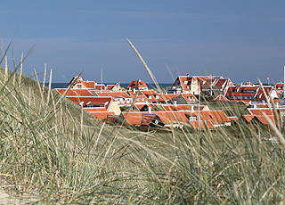 Udsigt over Gammel Skagen fra klitterne bag byen Udsigt over Gammel Skagen fra klitterne bag byen