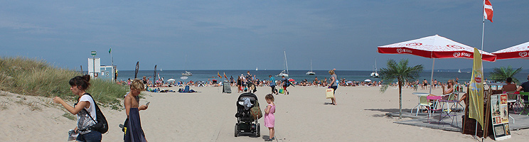 A summer day on the popular bathing beach in the holiday area Hornbæk A summer day on the popular bathing beach in the holiday area Hornbæk