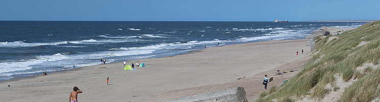 Ein Sommertag am Strand in Houvig Ein Sommertag am Strand in Houvig