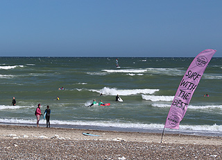 Surftraining am Strand von Klitmöller Surftraining am Strand von Klitmöller