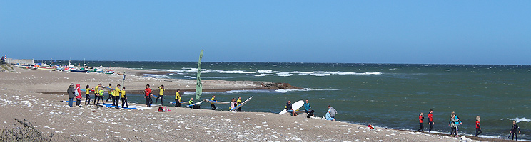 Surfer am Strand von Klitmöller Surfer am Strand von Klitmöller