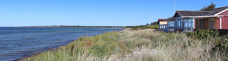 Sommerhuse med udsigt over havet ved Kongsmark Strand Sommerhuse med udsigt over havet ved Kongsmark Strand