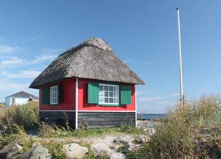 Idyllisk strandhus på Eriks Hale i sommerhusområdet Marstal Idyllisk strandhus på Eriks Hale i sommerhusområdet Marstal