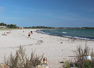 Der breite Kerteminde Nordstrand liegt nur 8 km von Munkebo Der breite Kerteminde Nordstrand liegt nur 8 km von Munkebo
