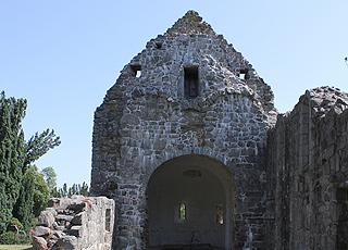 Listed church ruin of a mediaeval church in Østermarie Listed church ruin of a mediaeval church in Østermarie