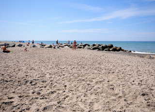 Sommertag am Strand von Stenbjerg Sommertag am Strand von Stenbjerg