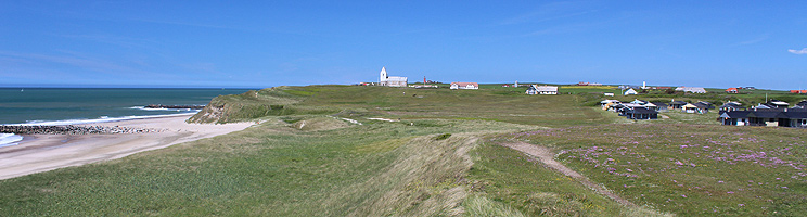 The holiday homes in Trans are located in green surroundings, right behind the North Sea beach The holiday homes in Trans are located in green surroundings, right behind the North Sea beach