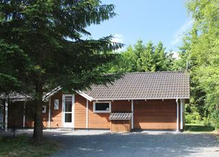Sommerhus i grønne og afskærmende omgivelser i ferieområdet Vesterlund Sommerhus i grønne og afskærmende omgivelser i ferieområdet Vesterlund