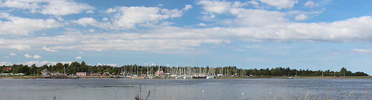 The Limfjord town Virksund offers beach, forest and a marina The Limfjord town Virksund offers beach, forest and a marina