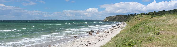 Ristinge Strand, unterhalb Ristinge Klint, an der Westküste der Insel Langeland Ristinge Strand, unterhalb Ristinge Klint, an der Westküste der Insel Langeland