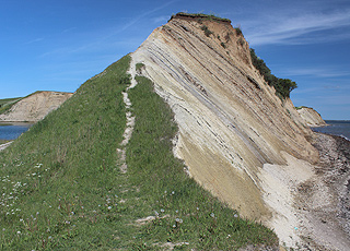 Imposanter Kieselgur-Steilhang bei Ejerslev auf Mors Imposanter Kieselgur-Steilhang bei Ejerslev auf Mors