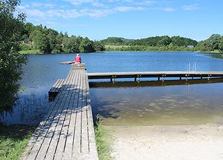 Einladendes Seebad mit Sandstrand bei Bryrup Langsö Einladendes Seebad mit Sandstrand bei Bryrup Langsö