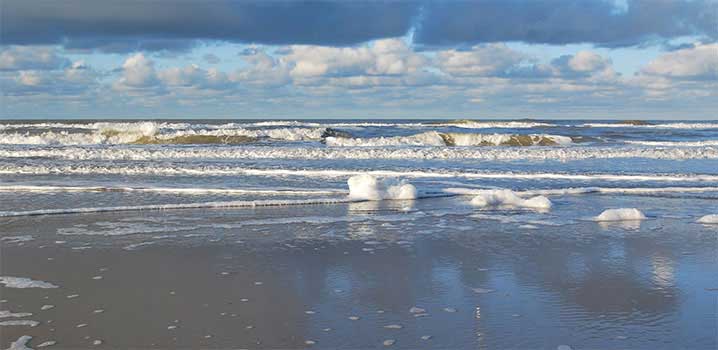 Dänemarks rauschende Nordsee ferienhaus-nordsee-daenemark-meer-mit-rauschenden-wellen