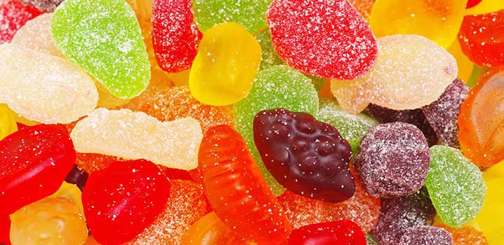 Dänische Süßigkeiten gibt es in vielen Varianten, und besonders ist Lakritz unter den Dänen sehr beliebt. Dänische Süßigkeiten gibt es in vielen Varianten, und besonders ist Lakritz unter den Dänen sehr beliebt.