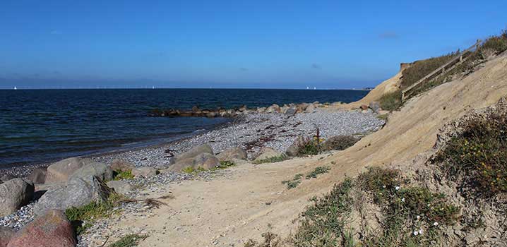 Steinstrand auf Falster wunderbarer Strand mit Steinen