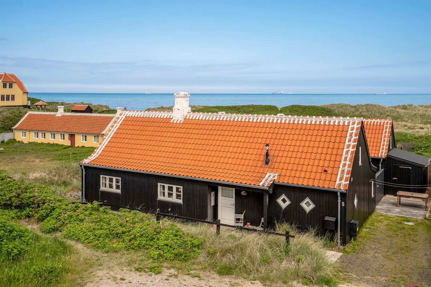 Urlaubstraum in Gl. Skagen: Dein Meerblick-Ferienhaus!
