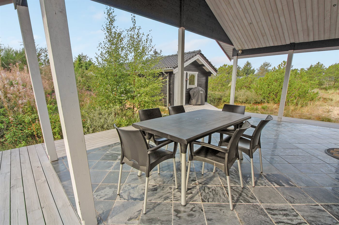 Dein gemütliches Strandhaus in Ålbæk – Natur pur erleben!