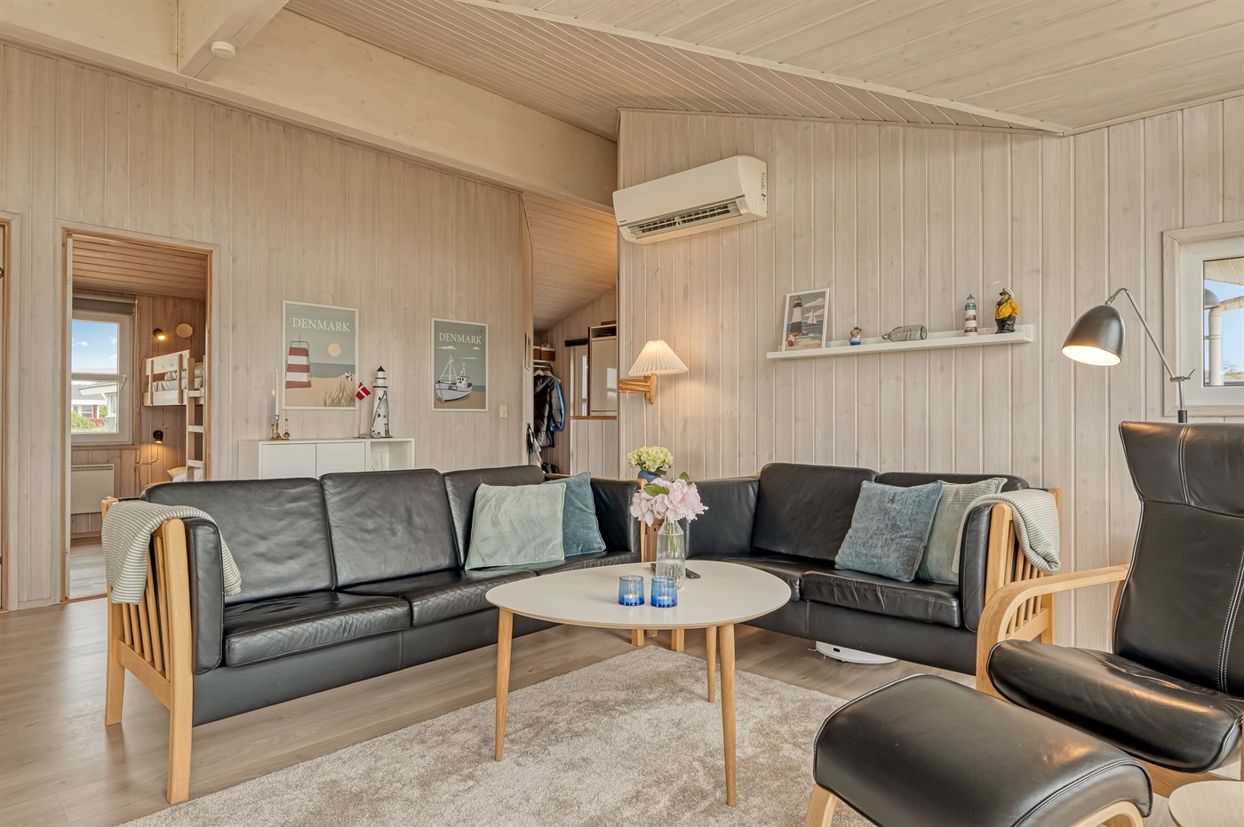 Urlaubstraum mit Meerblick: Dein Ferienhaus in Skallerup! - Bild 2