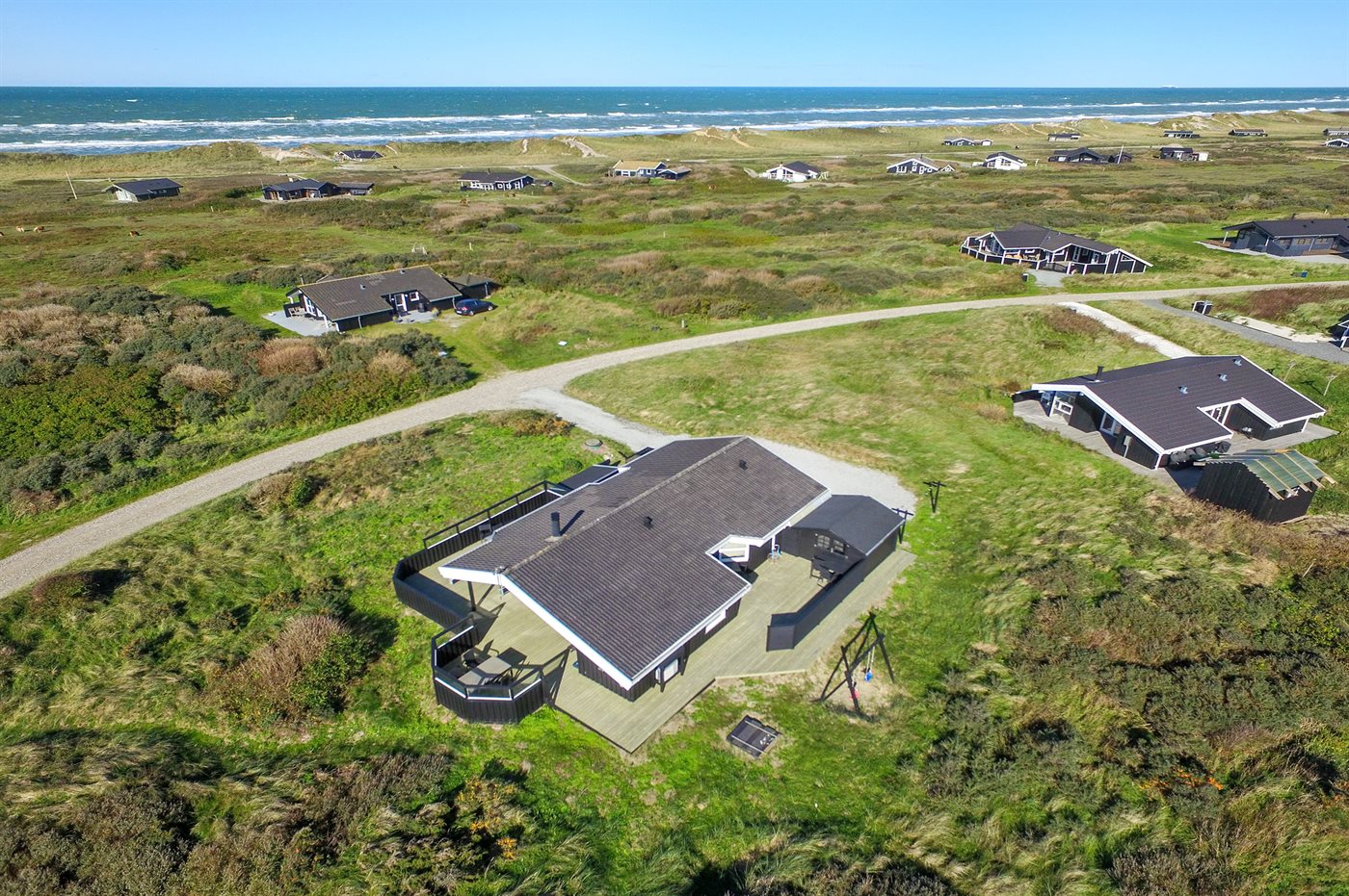Entspanne im Traumhaus mit Meerblick nur 200 m vom Strand!