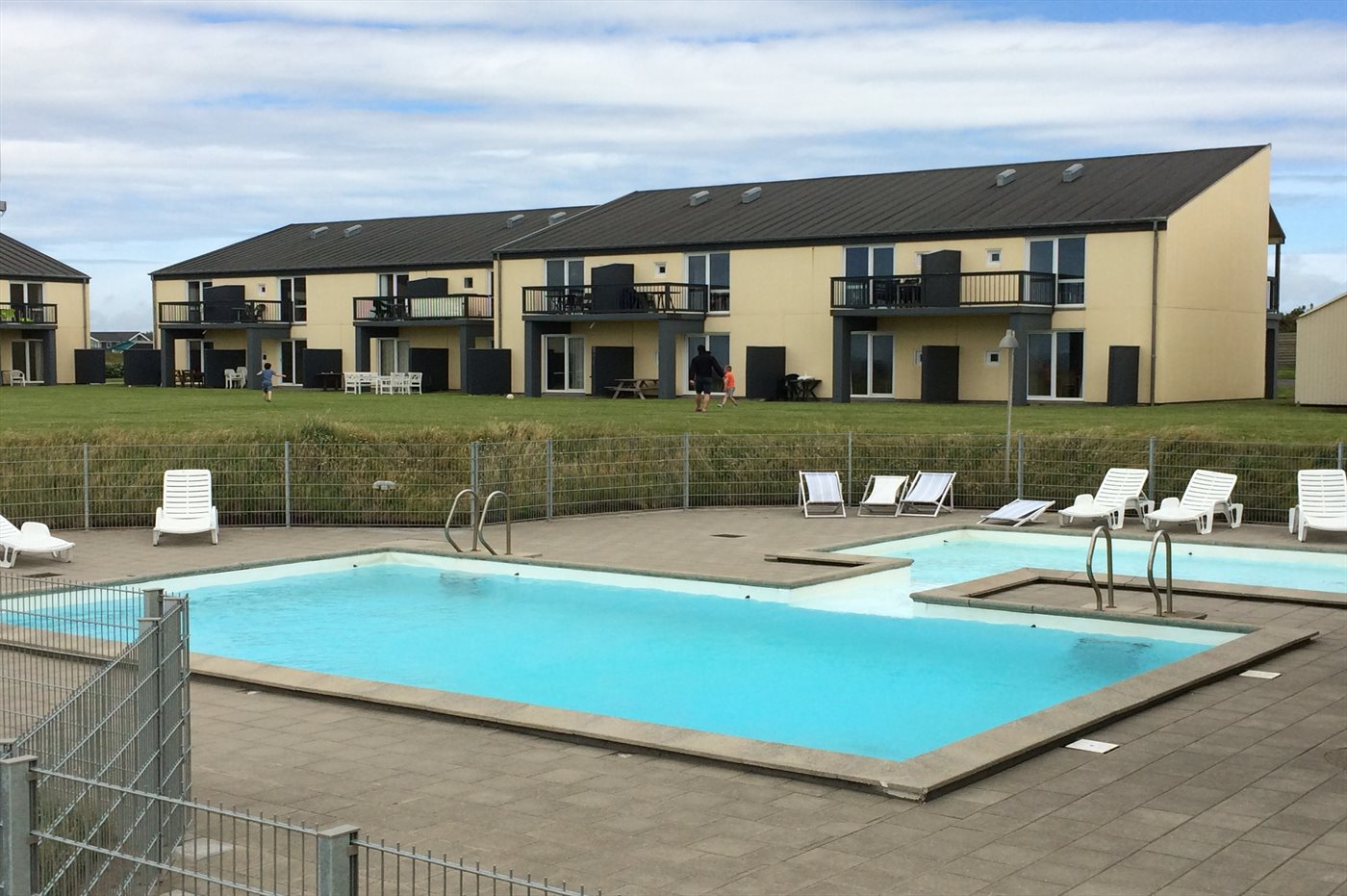 Entspanne im gemütlichen Ferienhaus nahe dem Strand!