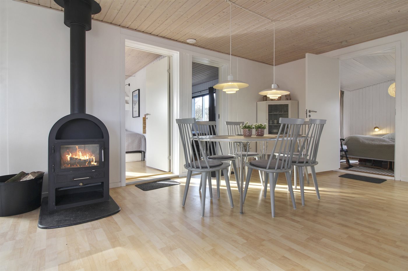 Sonnenverwöhntes Ferienhaus mit Hot Tub und Strandnähe - Bild 4