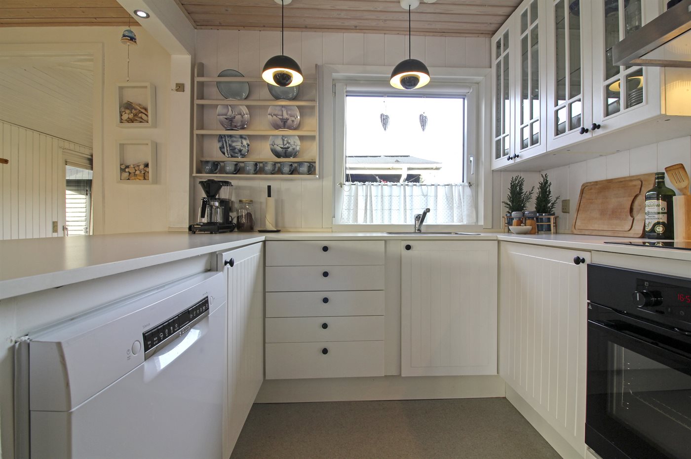 Sonnenverwöhntes Ferienhaus mit Hot Tub und Strandnähe - Bild 5