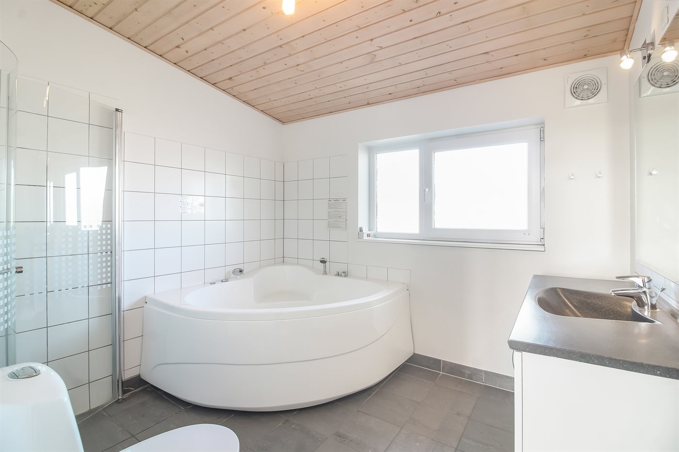 Wellness, Strand & Urlaubsfreude: Dein Ferienhaus in Lökken - Bild 5