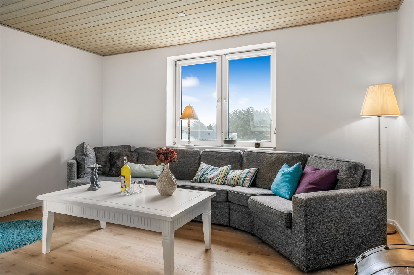 Entspanne im gemütlichen Ferienhaus nur 300 m vom Strand! - Bild 2