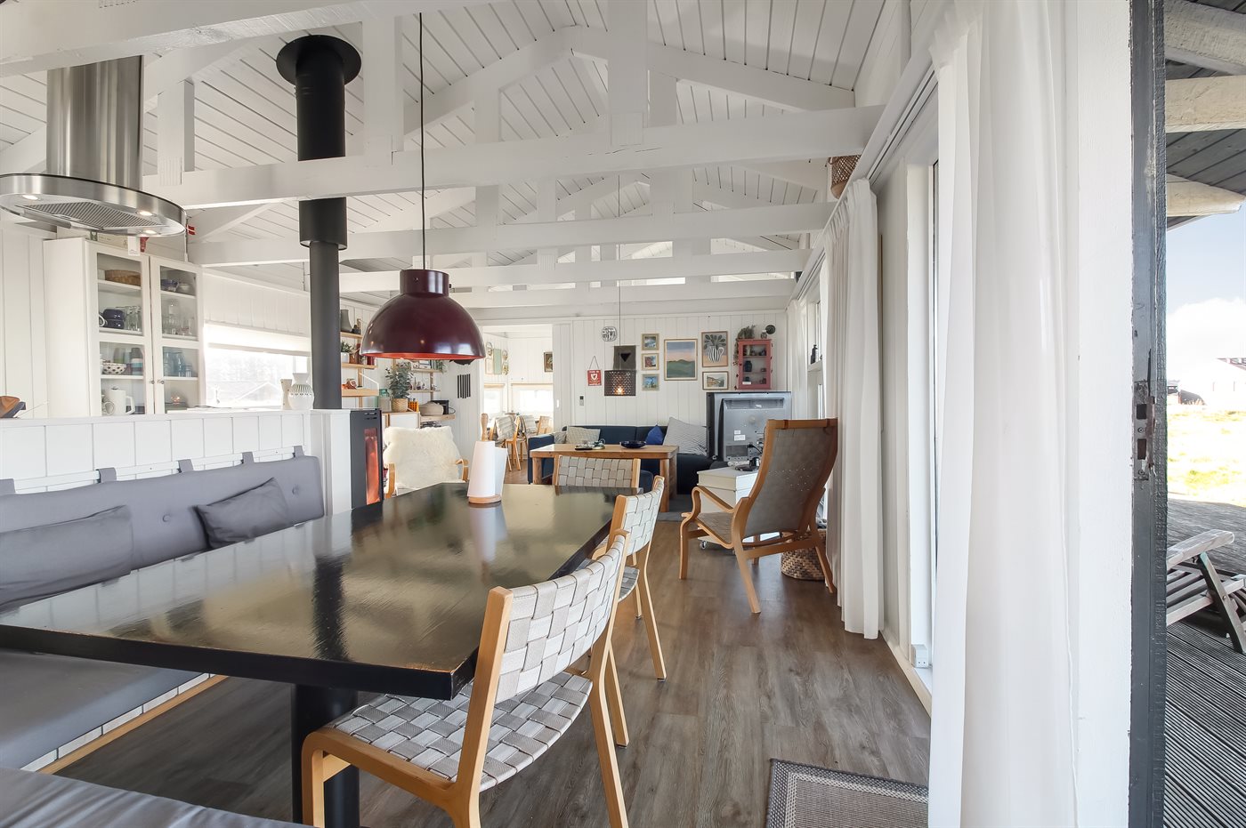 Meernahes Ferienhaus mit Sauna, Kamin & großem Dünengrundstück - Bild 4