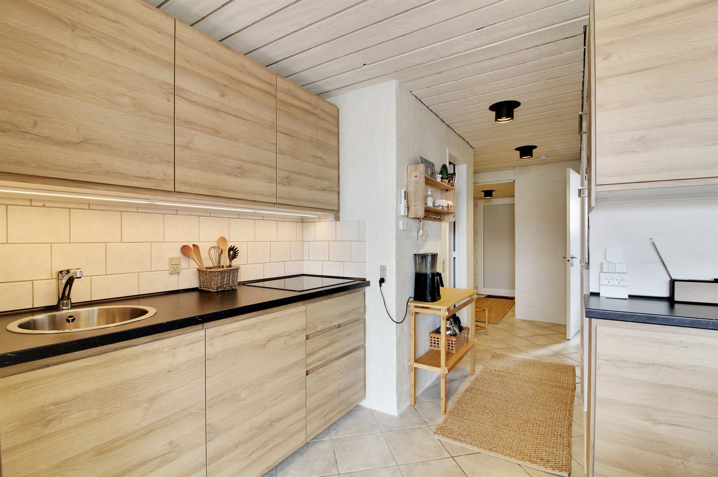 Entspanne im gemütlichen Ferienhaus nur 500 m vom Strand! - Bild 4