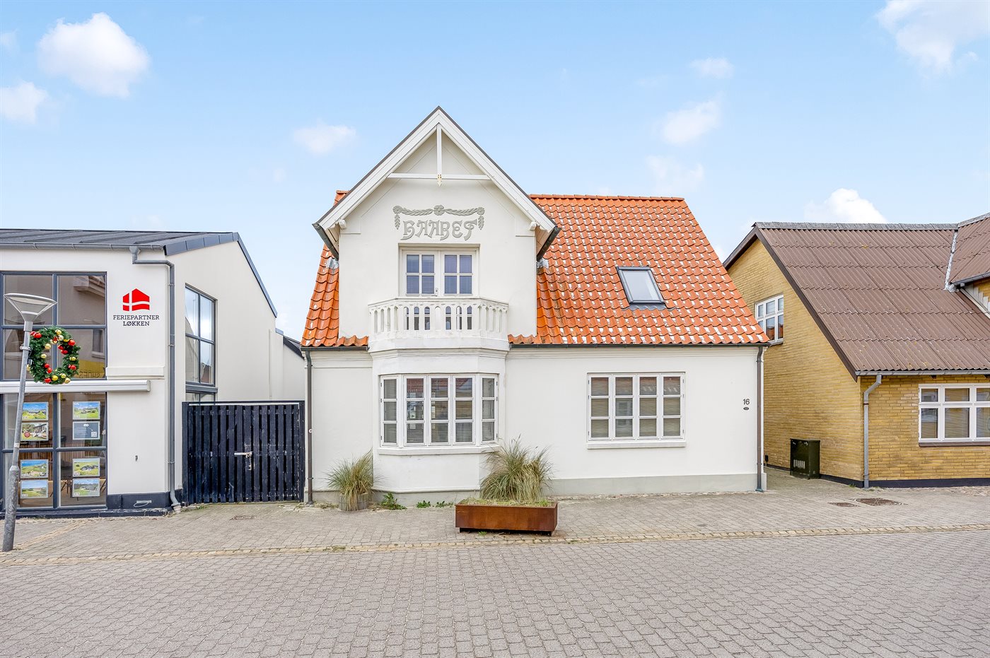 Großzügiges Stadthaus mit Sauna & Balkon nah am Strand