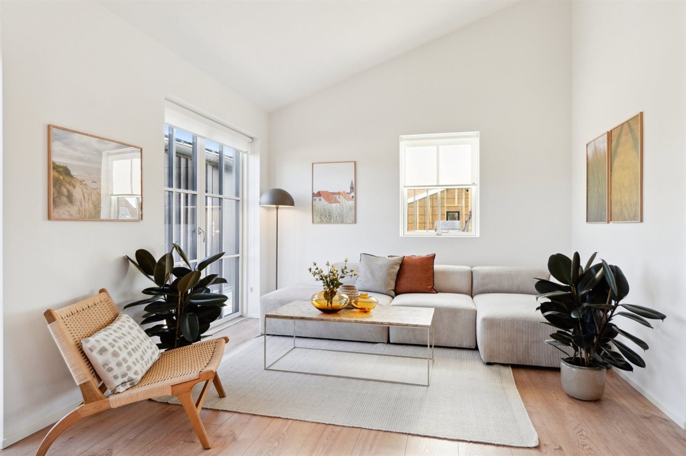 Modernes Ferienhaus mit Sauna, Kamin & nah am Strand in Løkken - Bild 3