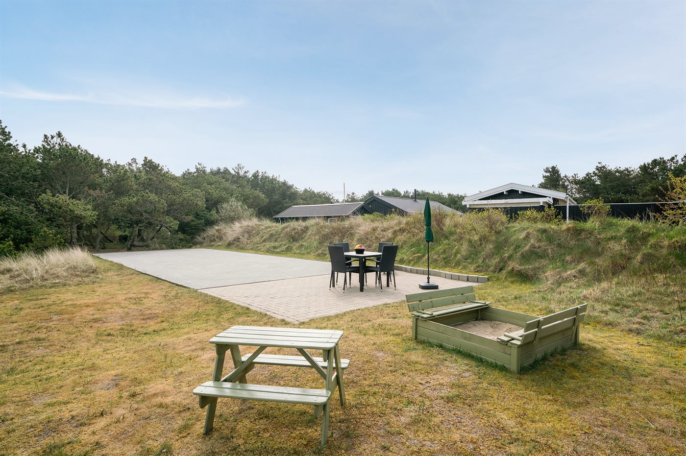 Urlaubstraum in Grönhöj: Pool, Sauna und Meerblick! - Bild 2