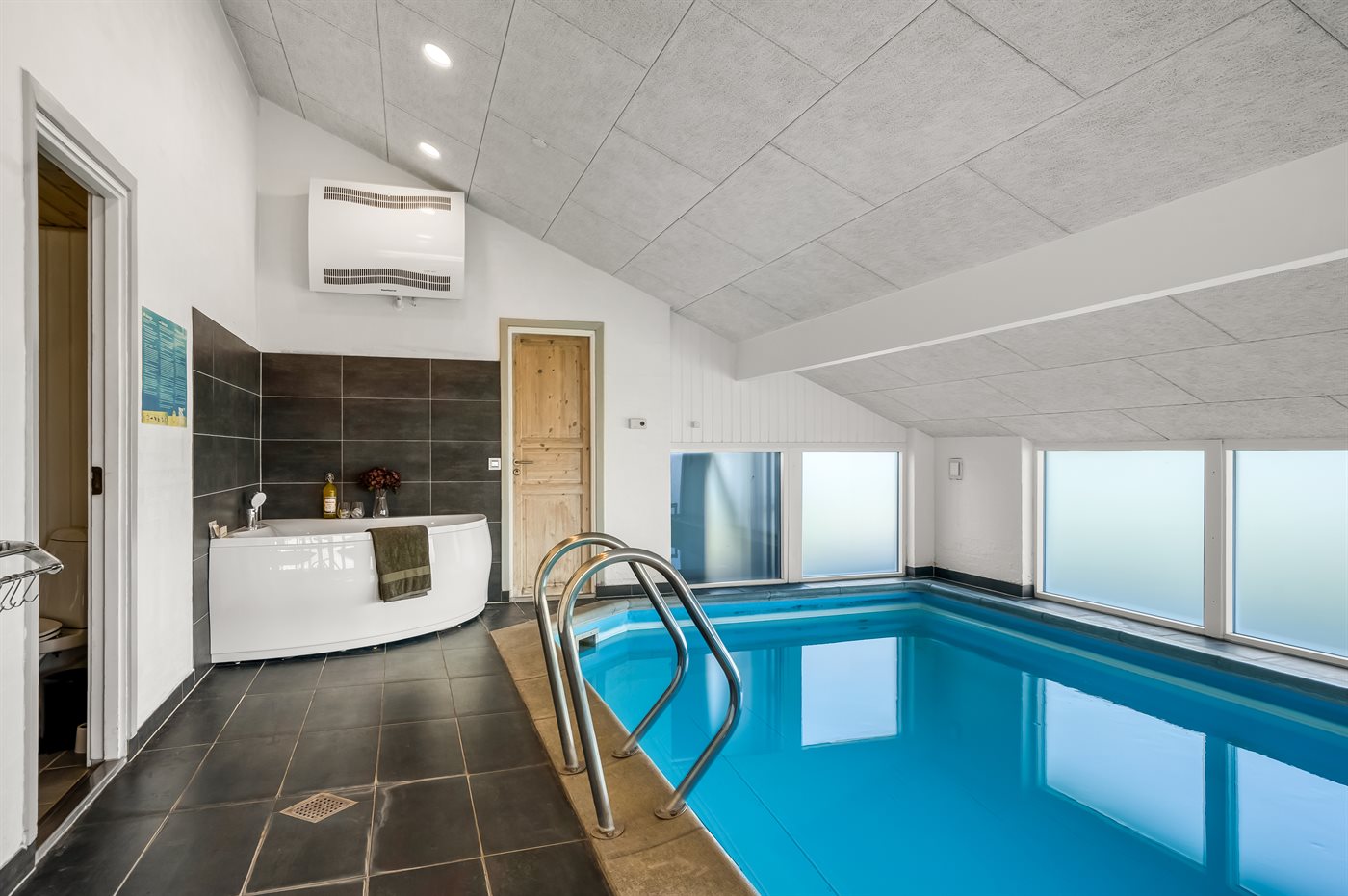 Pool, Meerblick & Sauna – Urlaubsglück in Grönhöj! - Bild 2