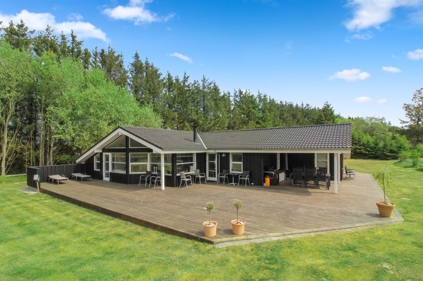 Skandinavischer Wohlfühlurlaub mit Sauna und Riesengarten