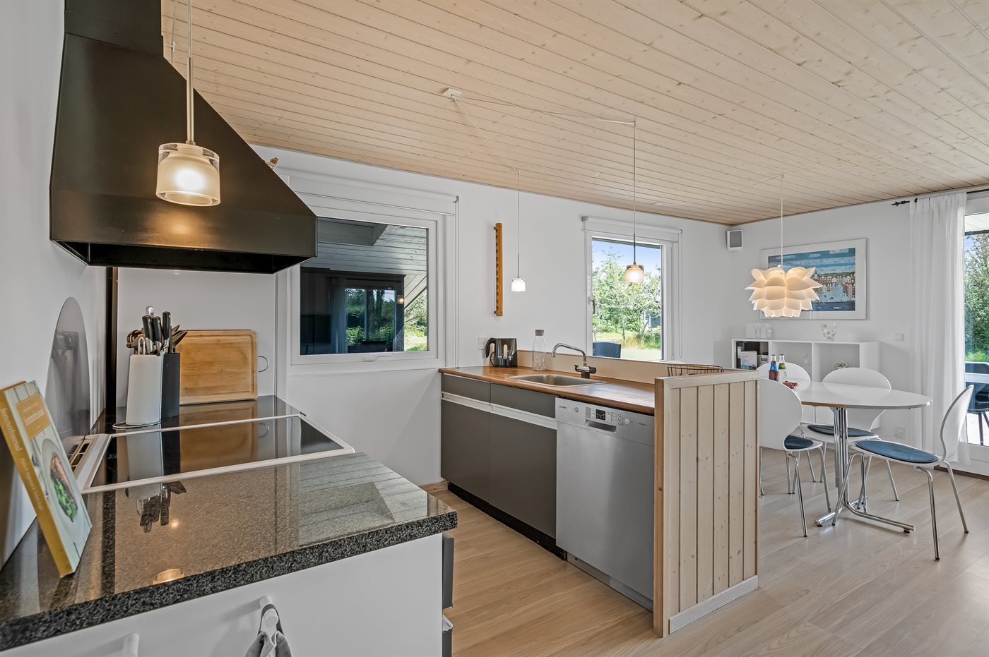 Nordsee-Idylle mit Sauna, Kamin und Meerblick in Grönhöj - Bild 5