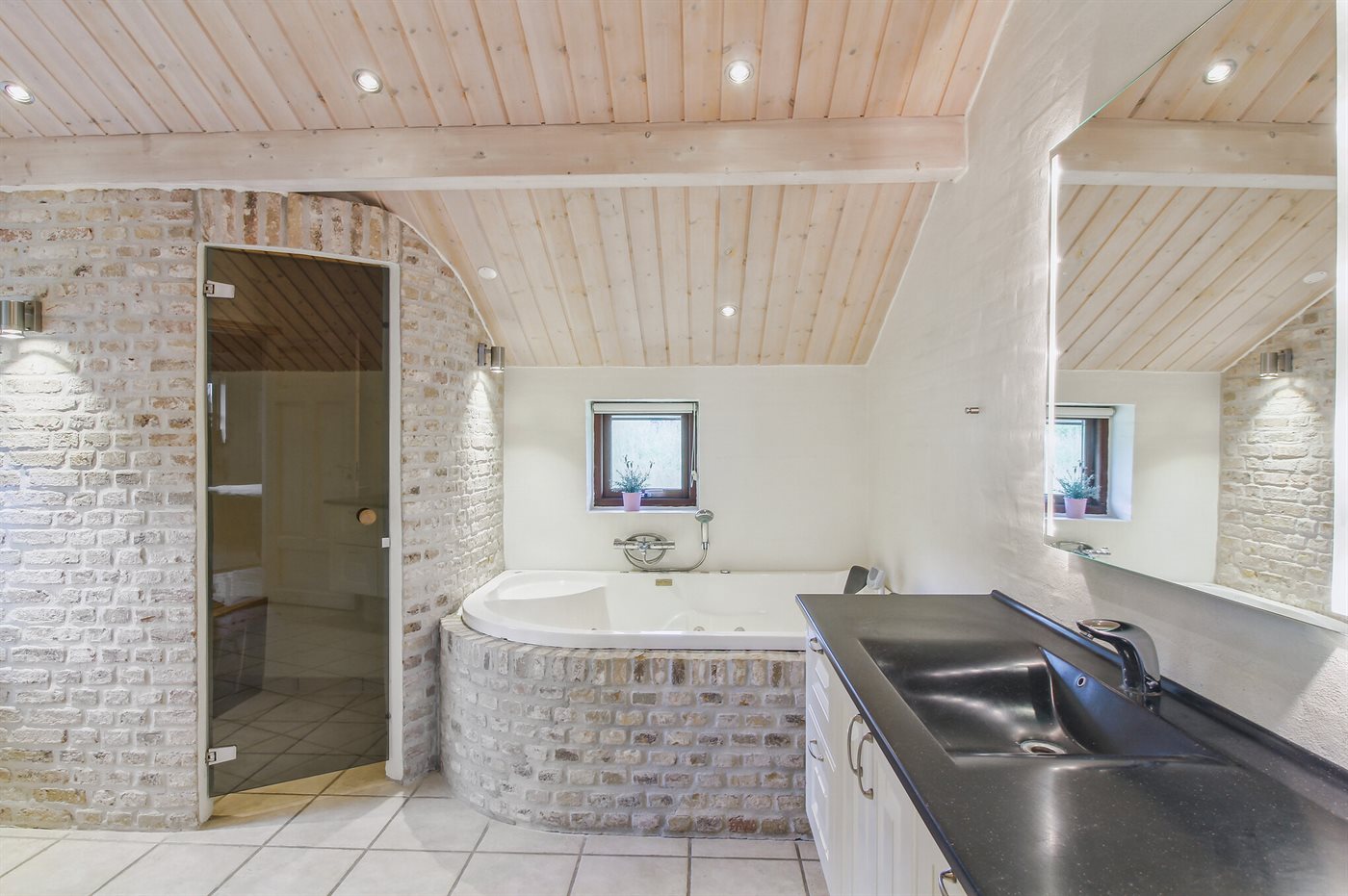 Dein Urlaubstraum: Charmantes Ferienhaus in Saltum! - Bild 5