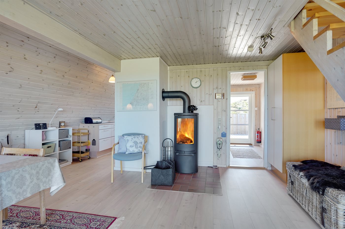 Entspannendes Ferienhaus in malerischem Rödhus am Meer - Bild 3