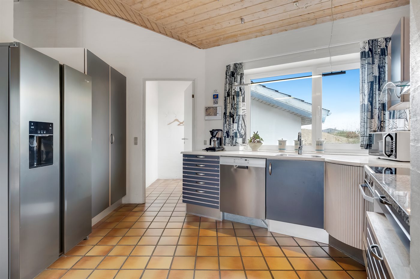 Strandnähe und Poolvergnügen – Dein Traumhaus in Klitmøller! - Bild 4