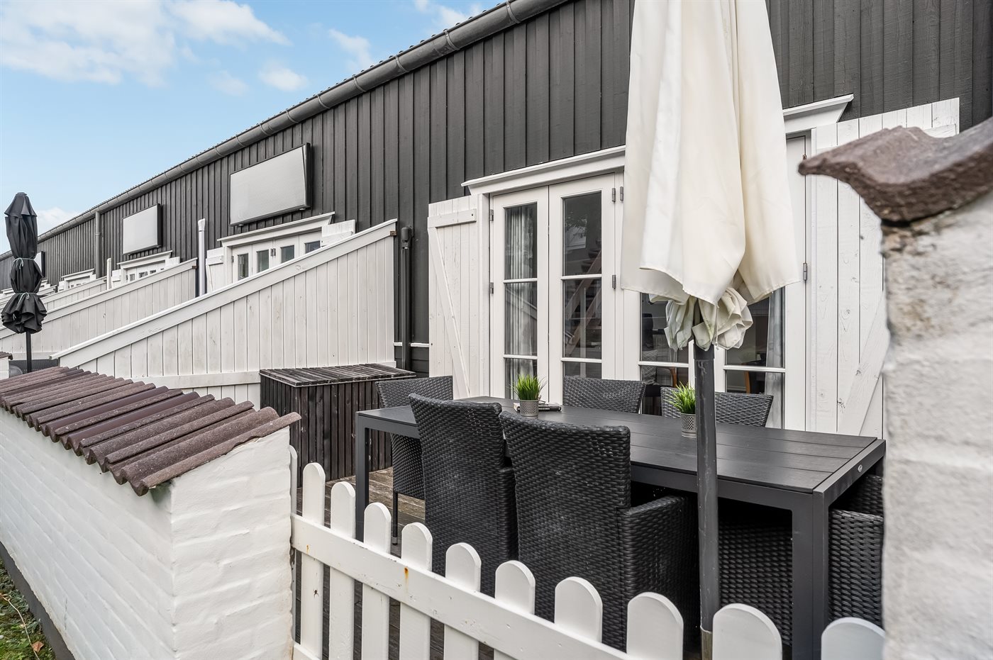 Ferienhaus am Fjord mit Pool, Sauna & Meerblick in Agger