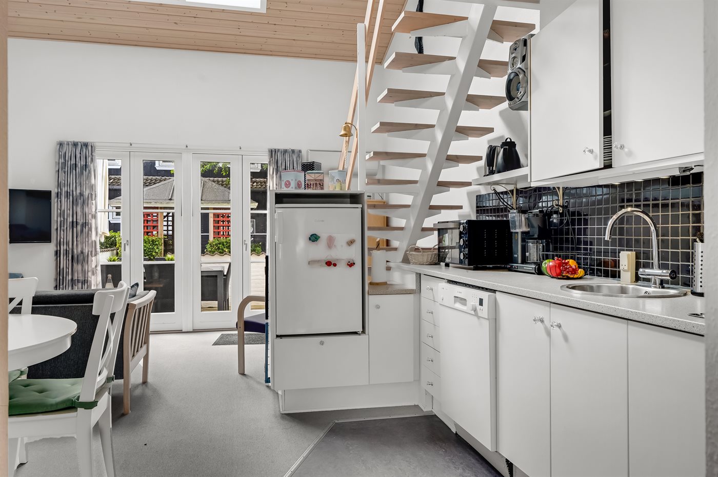 Ferienhaus am Fjord mit Pool, Sauna & Meerblick in Agger - Bild 4