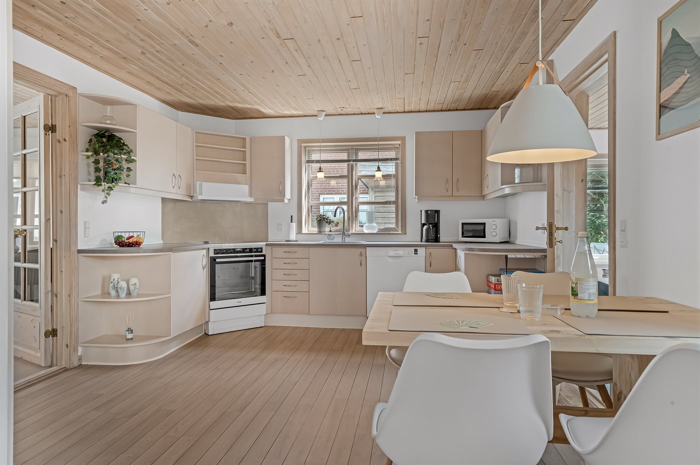 Gemütliches Ferienhaus mit Meerblick, Sauna & Nähe zum Strand - Bild 3