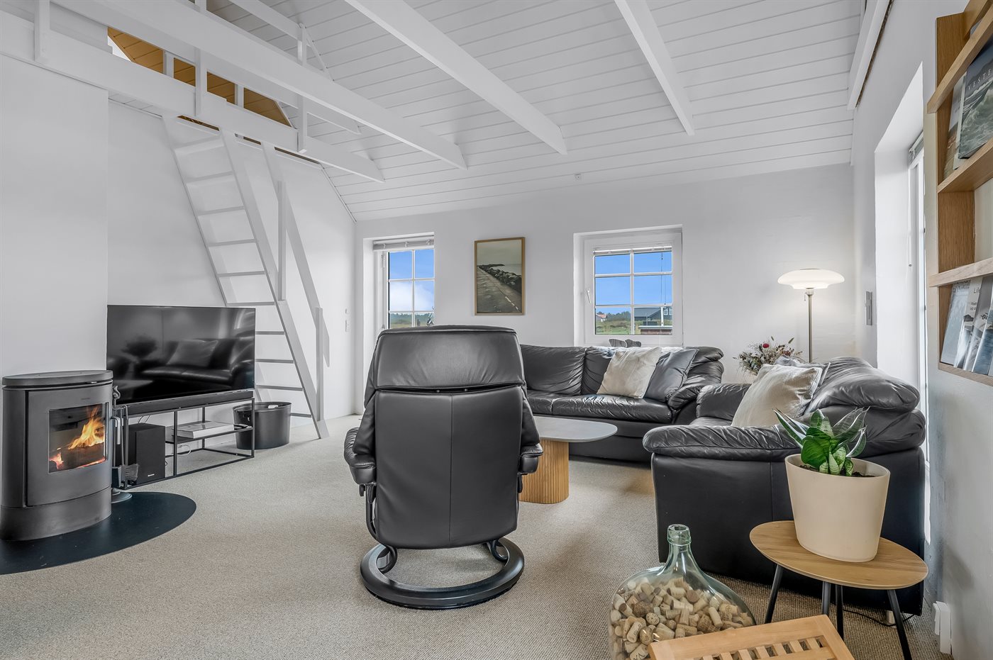 Strandnahes Ferienhaus mit Sauna, Kamin und Nordseeblick - Bild 5