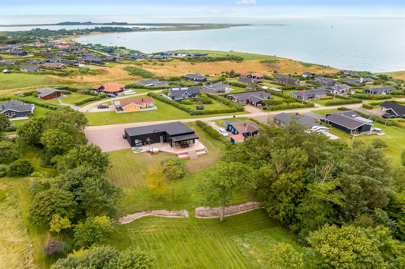 Modernes Ferienhaus mit Fjordblick & Wellness in Gjellerodde - Bild 4