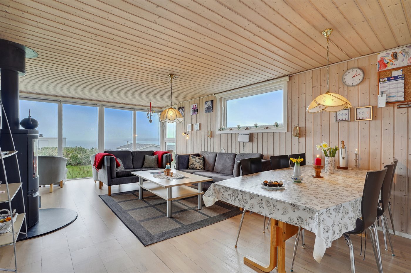 Entspanne im gemütlichen Ferienhaus mit Meerblick in Gjellerodde - Bild 5