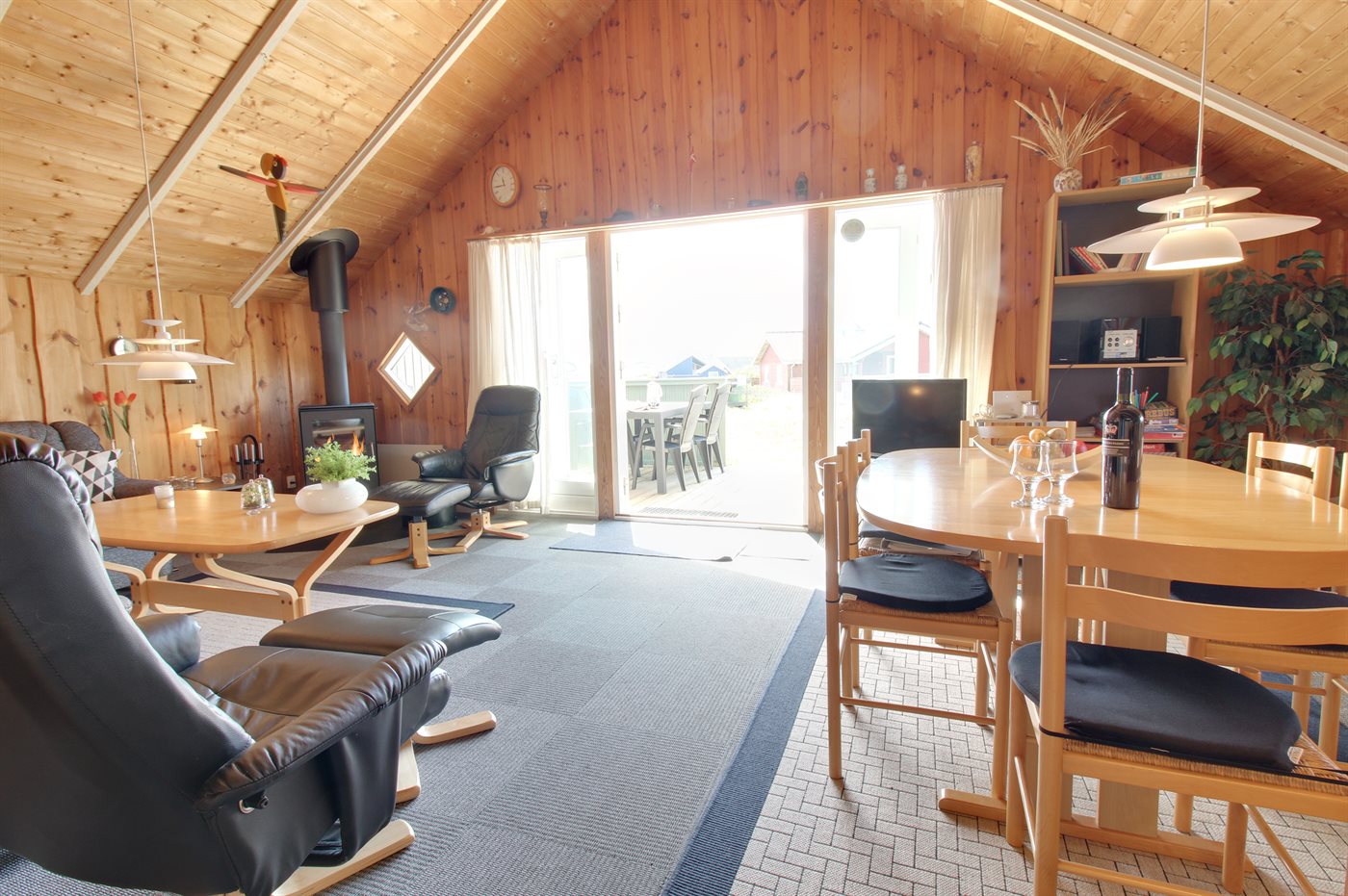 Urlaubsträume in Ferring: Dein gemütliches Ferienhaus am See - Bild 3