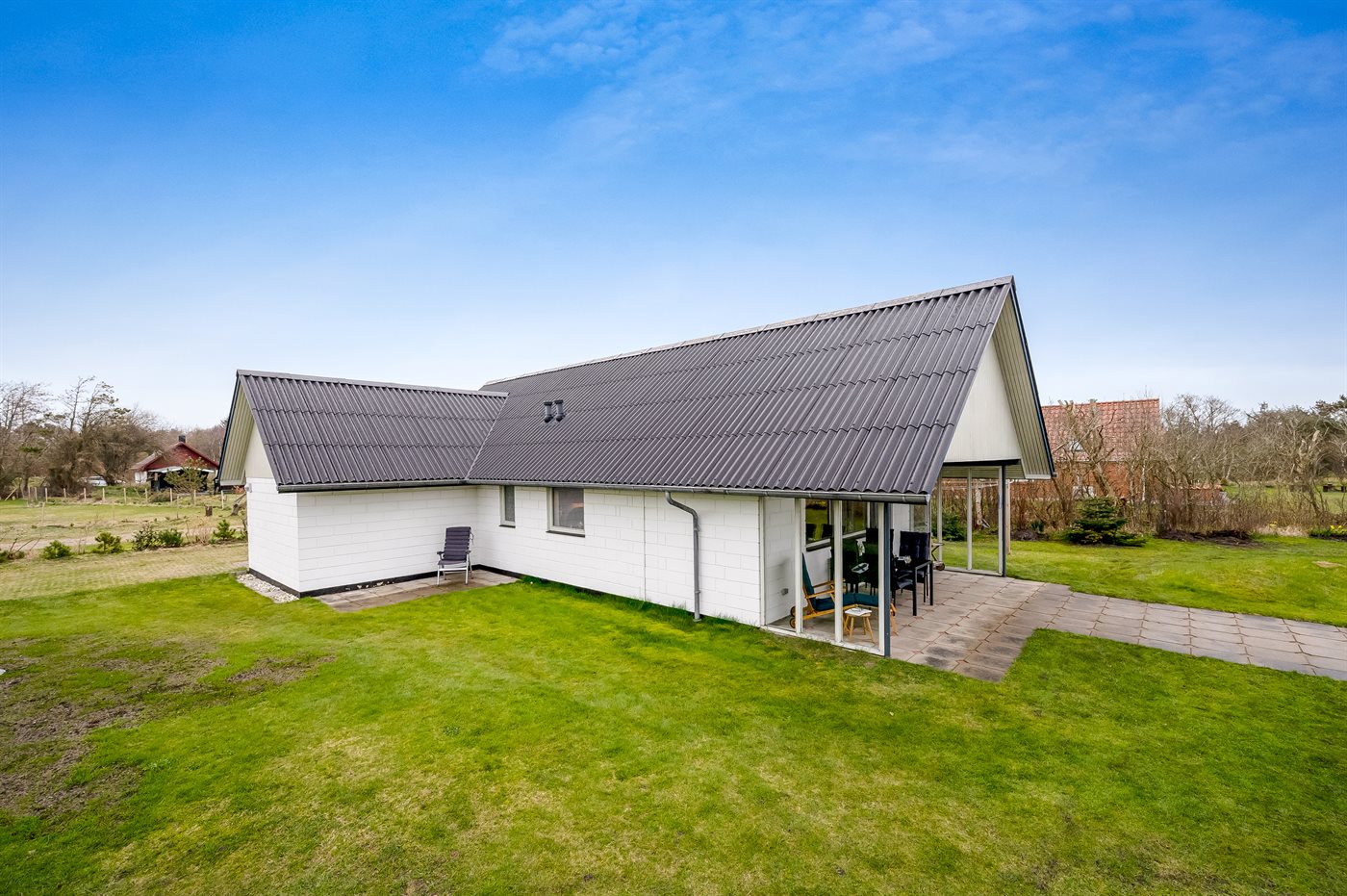 Skalstrup-Fjordidylle: Modernes Ferienhaus mit Sauna & Kamin - Bild 2