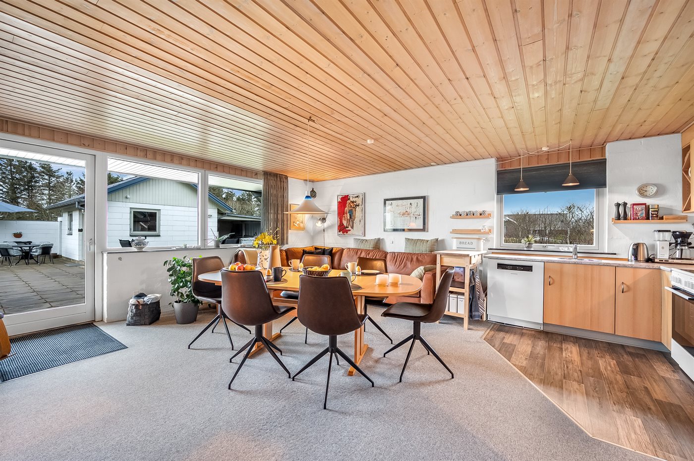 Skalstrup-Fjordidylle: Modernes Ferienhaus mit Sauna & Kamin - Bild 3